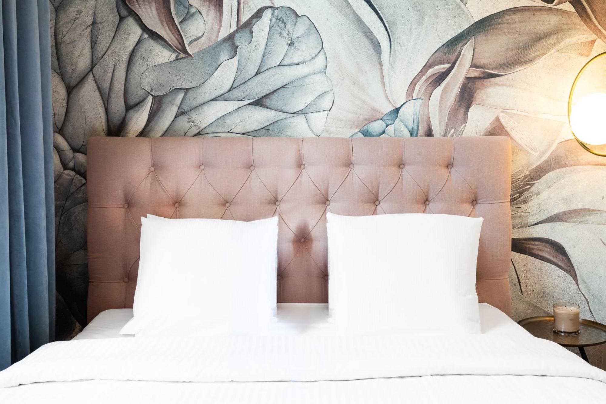 Househost Apartment: Lazarza Street คราคูฟ ภายนอก รูปภาพ